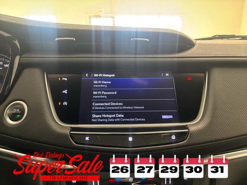 Used 2020 Cadillac XT5 Premium Luxury image 37