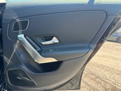 Used 2020 Mercedes-Benz CLA 250 4MATIC image 31