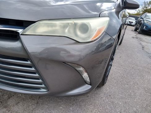 Used 2015 Toyota Camry LE image 7