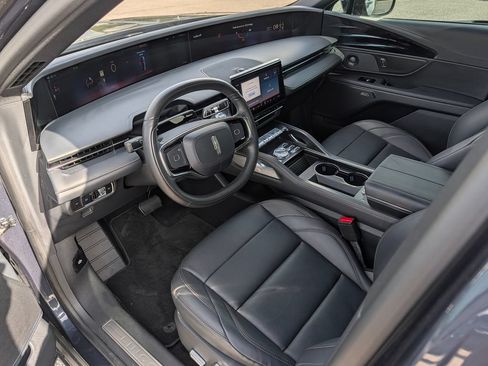 Used 2024 Lincoln Nautilus Premier w/ Equipment Group 102A AWD/4WD image 22