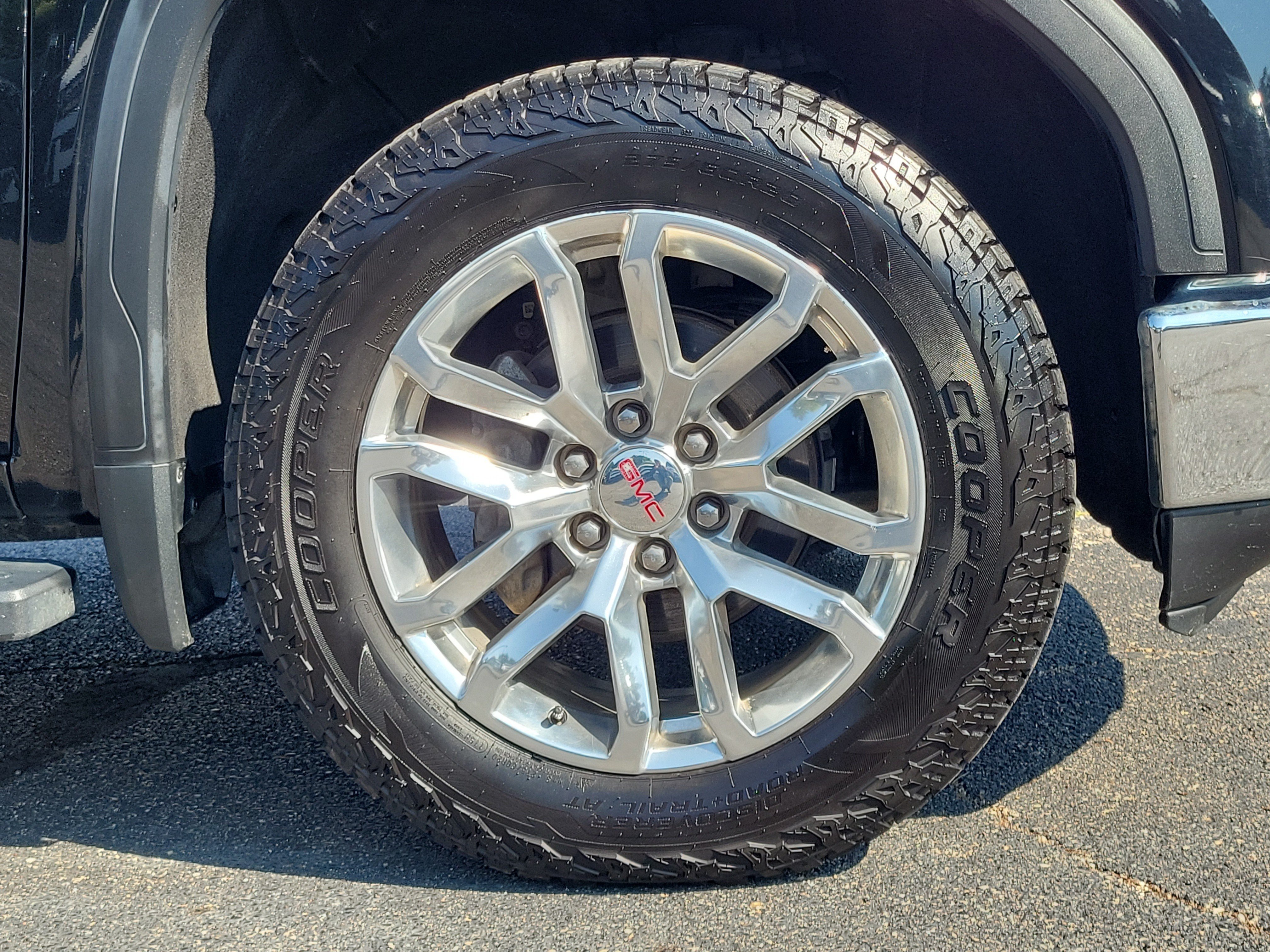 Used 2021 GMC Sierra 1500 SLT w/ SLT Premium Plus Package AWD/4WD image 5