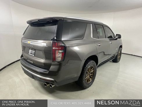Used 2021 Chevrolet Tahoe High Country w/ Premium Package AWD/4WD image 6