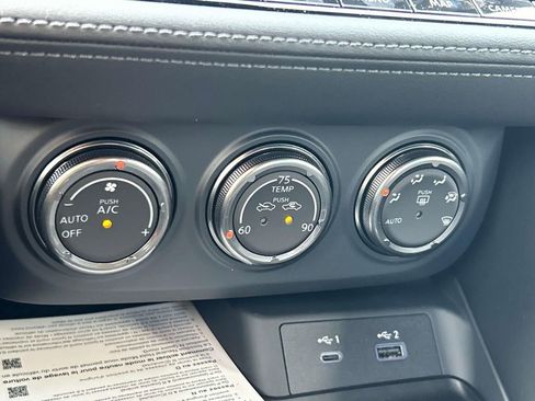 New 2025 Nissan Z Performance w/ Floor Mat Package RWD image 27