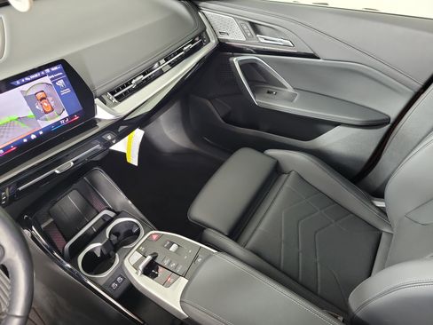 Certified 2025 BMW X1 xDrive28i w/ Technology Package image 23