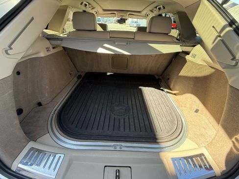 Used 2016 Cadillac SRX Luxury w/ Driver Awareness Package image 26