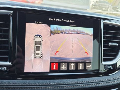 New 2026 Chrysler Pacifica Pinnacle AWD/4WD image 27