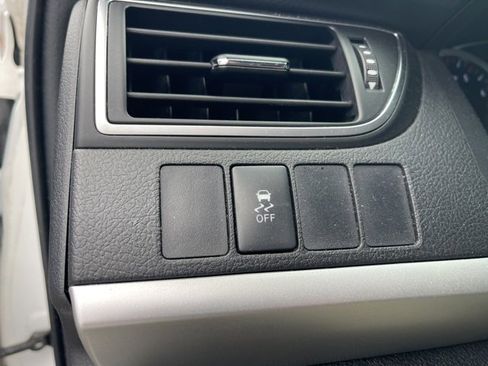 Used 2016 Toyota Camry SE image 20