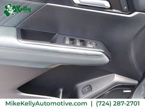 Used 2024 GMC Acadia AT4 AWD/4WD image 18