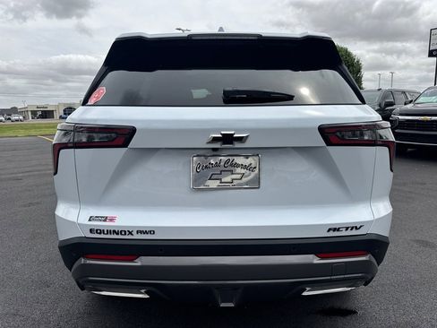New 2026 Chevrolet Equinox ACTIV AWD/4WD image 5