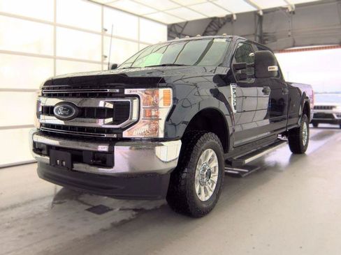 Used 2022 Ford F350 XL w/ STX Appearance Package AWD/4WD image 4