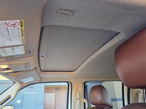 Used 2011 Ford F250 King Ranch w/ King Ranch w/Chrome Pkg image 19