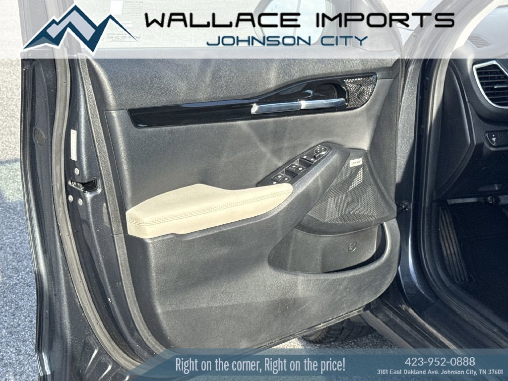Used 2023 Kia Seltos SX w/ SX Sunroof Package AWD/4WD image 12