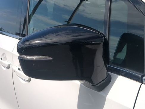 Used 2024 Honda Odyssey Sport image 12