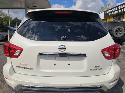 Used 2019 Nissan Pathfinder Platinum AWD/4WD image 13