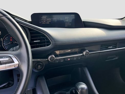 Used 2023 MAZDA MAZDA3 s FWD image 14