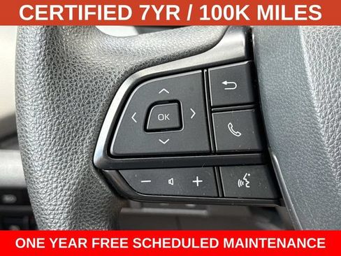 Used 2024 Toyota Sienna LE AWD/4WD image 24