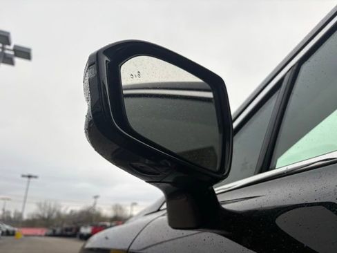 Used 2023 Lincoln Nautilus AWD image 15