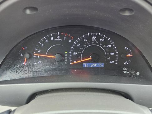 Used 2010 Toyota Camry LE image 39