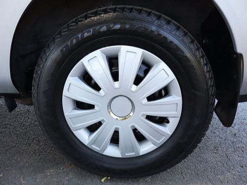 Used 2015 Nissan Rogue S w/ Convenience Package AWD/4WD image 42