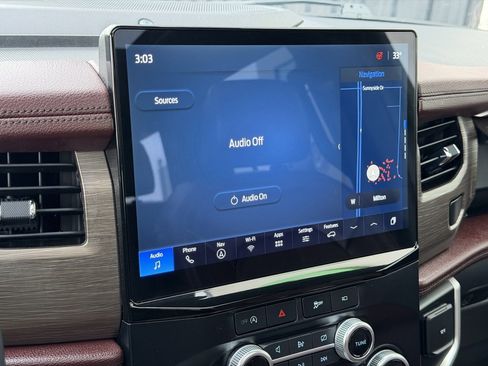 Used 2024 Ford Expedition Max Limited image 10