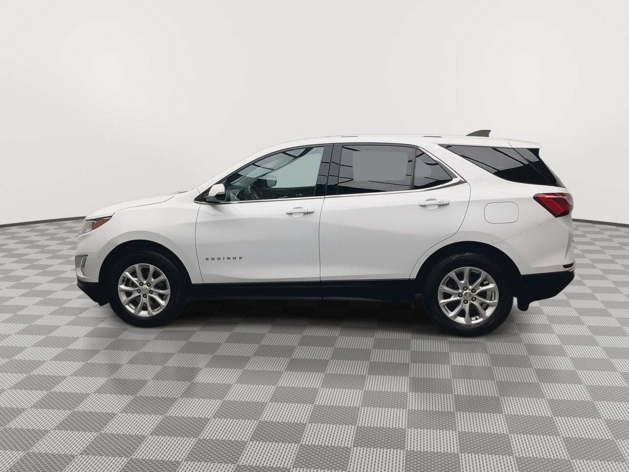 Used 2018 Chevrolet Equinox LT AWD/4WD image 35