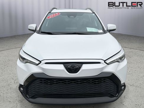 Used 2023 Toyota Corolla Cross AWD Hybrid w/ Convenience Package image 9