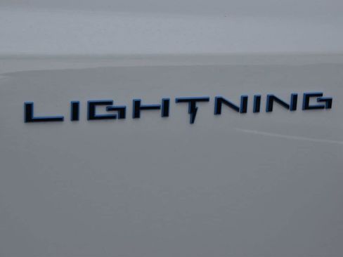 Used 2024 Ford F150 Lightning Flash AWD/4WD image 10
