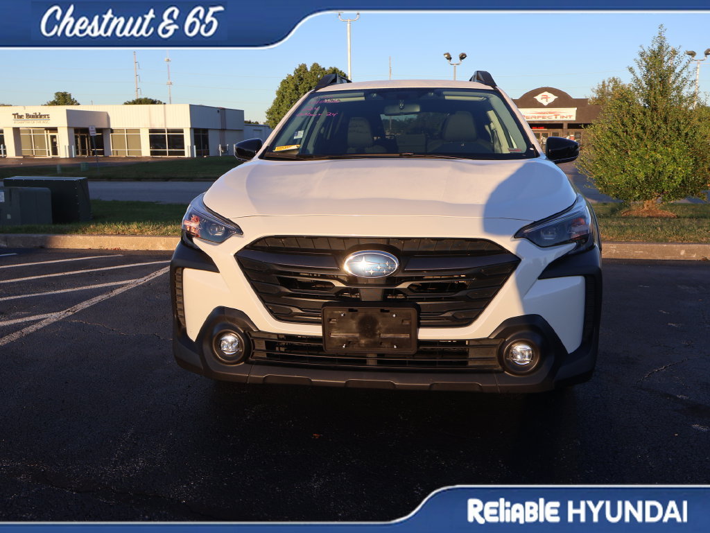 Used 2024 Subaru Outback Premium AWD/4WD image 6
