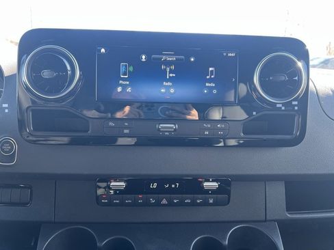New 2025 Mercedes-Benz Sprinter 2500 image 17