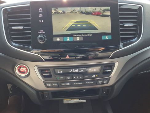 Certified 2022 Honda Pilot Special Edition image 14