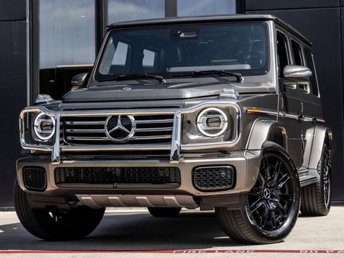 Used 2025 Mercedes-Benz G 550 image 1