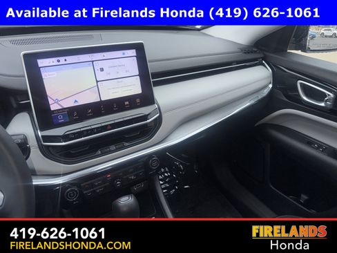 Used 2022 Jeep Compass Limited w/ Elite Group image 18