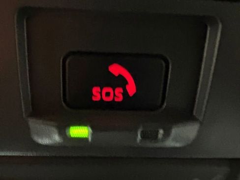 Used 2024 Toyota Sienna Platinum image 24