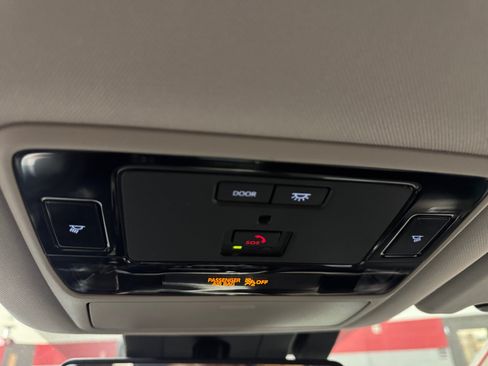 Certified 2026 Toyota Grand Highlander AWD image 31