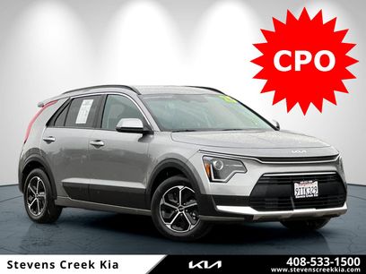 Certified 2025 Kia Niro LX