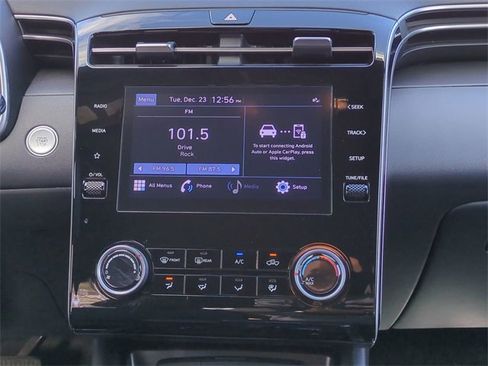 Used 2022 Hyundai Santa Cruz SEL image 18