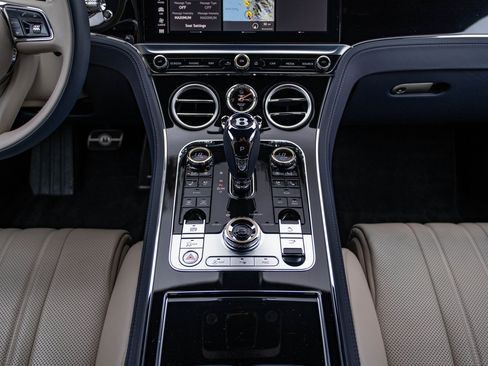 Used 2023 Bentley Continental GT Mulliner image 35