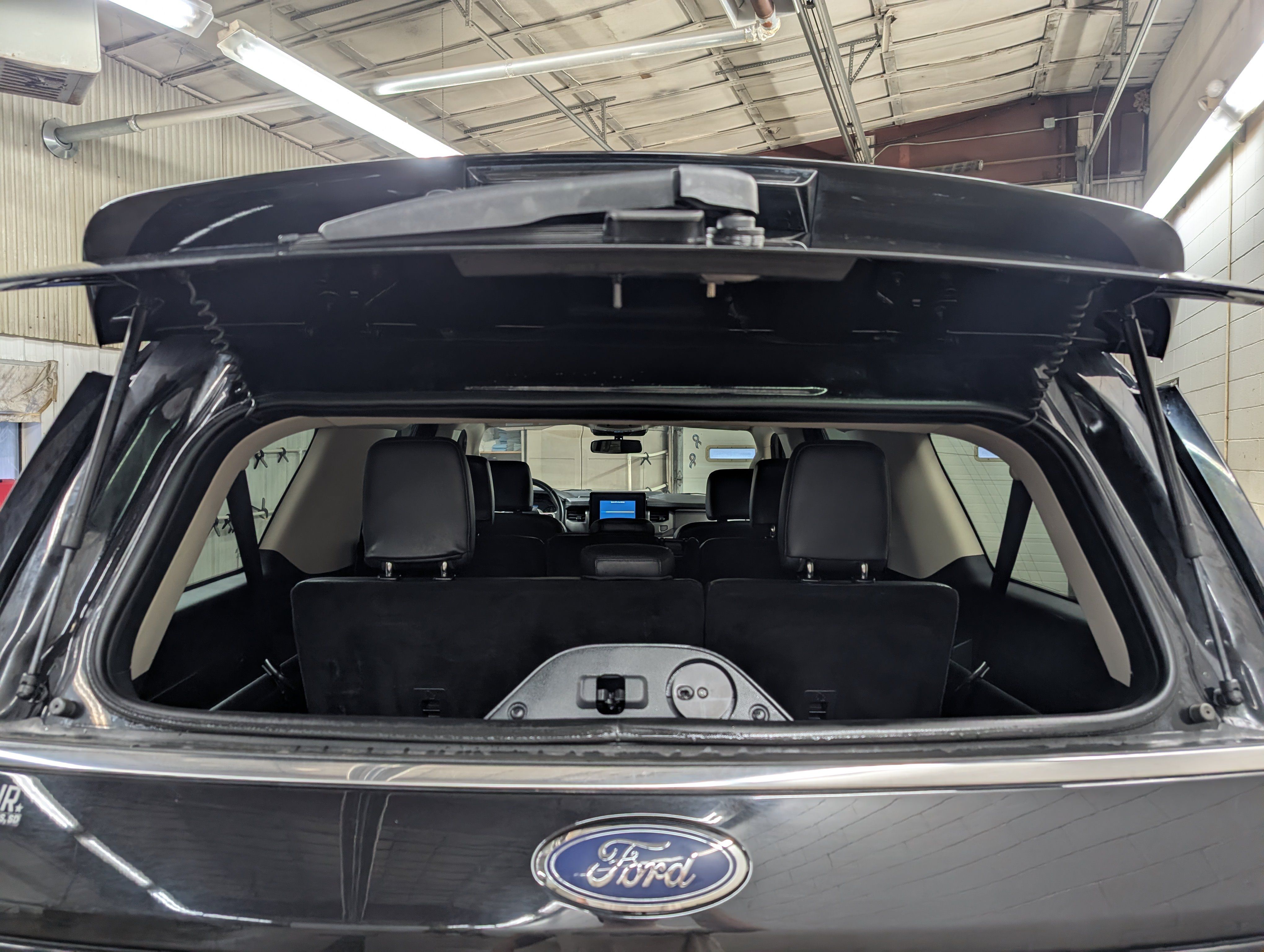 Used 2024 Ford Expedition Max XLT AWD/4WD image 25