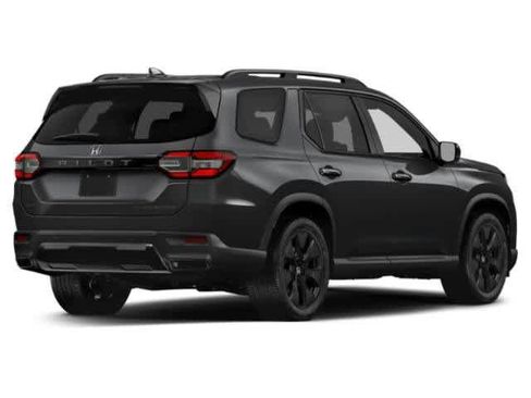 New 2026 Honda Pilot Black Edition image 3