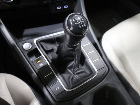 Used 2020 Volkswagen Jetta R-Line w/ R-Line Cold Weather Package FWD image 30