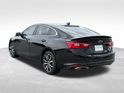 Used 2024 Chevrolet Malibu RS FWD image 3