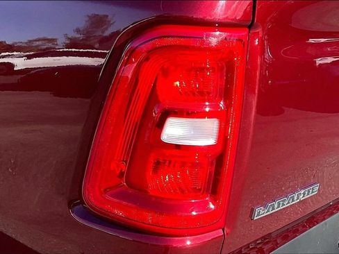 Used 2025 RAM 1500 Laramie AWD/4WD image 24