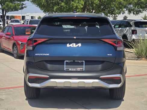 Certified 2025 Kia Sportage EX AWD/4WD image 13