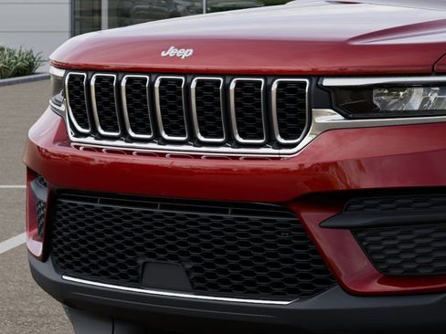 New 2026 Jeep Grand Cherokee Laredo X image 12