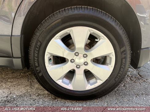 Used 2010 Subaru Outback 2.5i Limited AWD/4WD image 14
