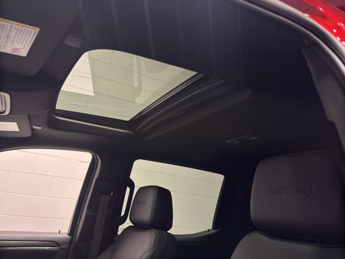 Used 2024 GMC Sierra 1500 AT4 w/ Technology Package image 44