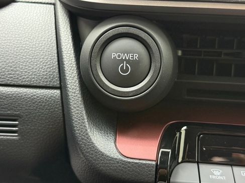 New 2026 Toyota Prius SE image 15