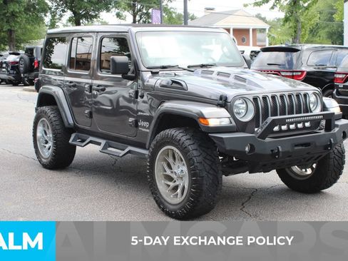 Used 2021 Jeep Wrangler Unlimited Sahara AWD/4WD image 4