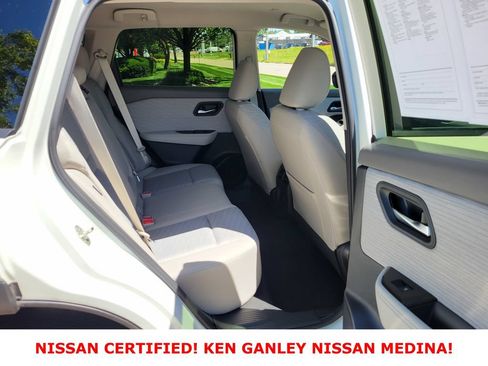 Certified 2023 Nissan Rogue SV AWD/4WD image 45