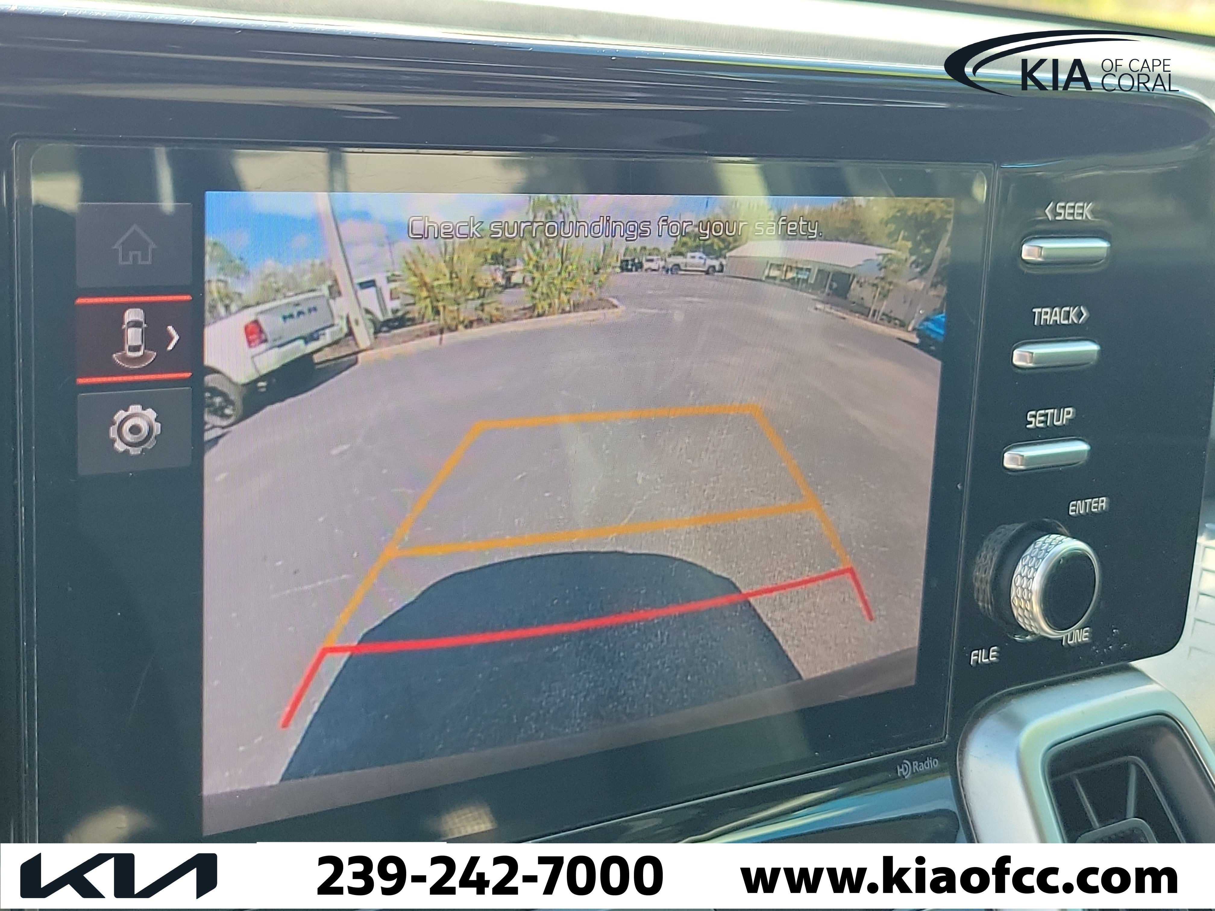 Used 2022 Kia Sorento LX FWD image 28